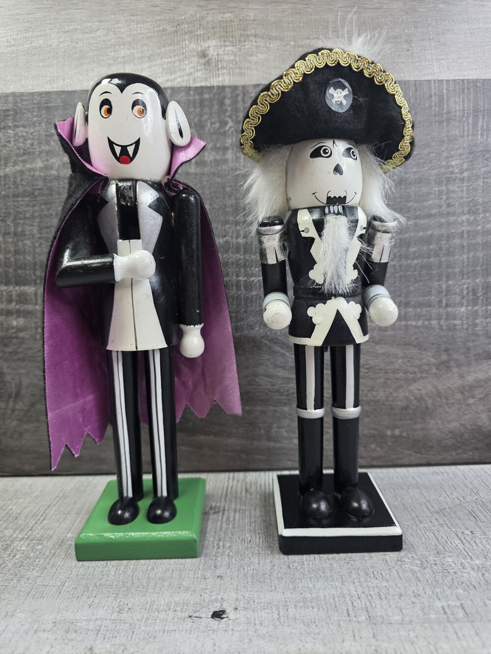 Halloween Spooky Dracula With Cloak & Pirate Nutcracker Decor Wood Lot 10” b315